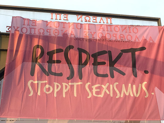 Respekt Stoppt Sexismus Eiserner Steg Frankfurt am Main