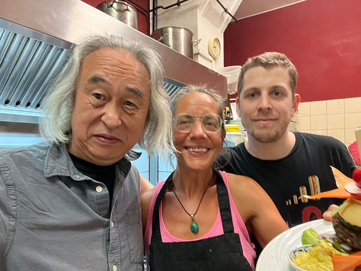 Die Brücke Cafe Bar Restaurant Brückenviertel Frankfurt