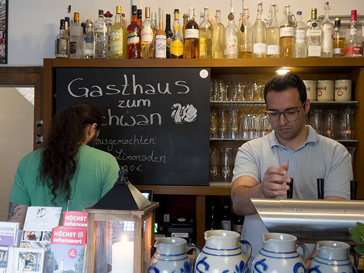 Zum Schwan Frankfurter Gasthaus Mainufer Frankfurt 