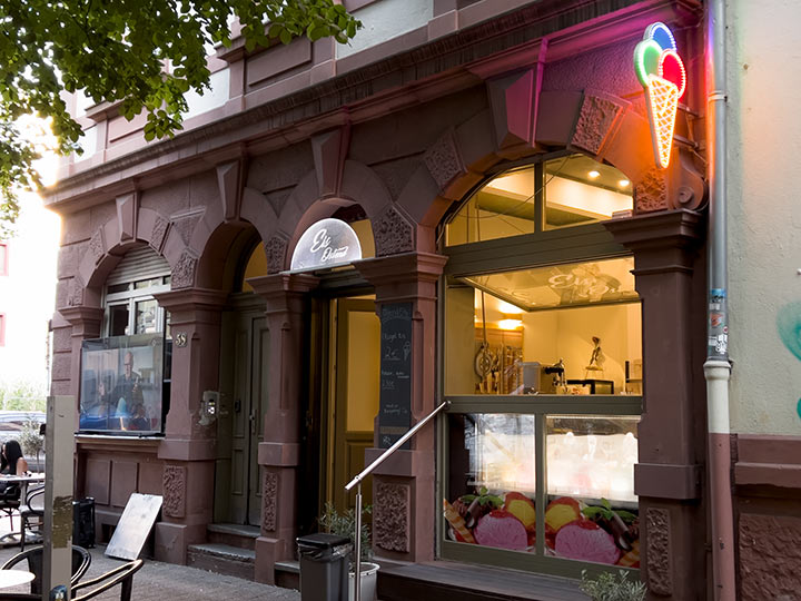 Eis Bar Ostend Eiscafé Frankfurt Mainufer