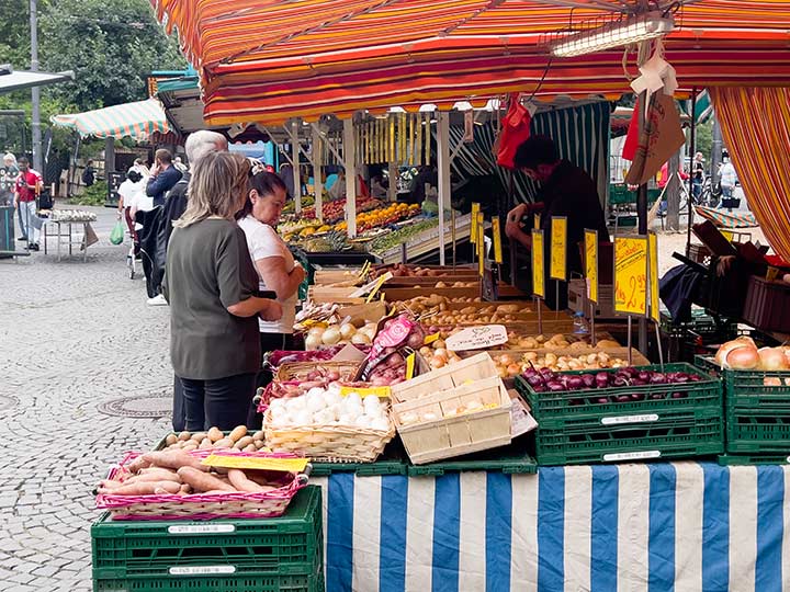 Was hat Kartoffel Stand Frankfurt Wochenmarkt Südbahnhof so alles?