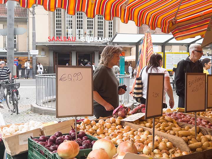Was hat Kartoffel Stand Frankfurt Wochenmarkt Südbahnhof so alles?