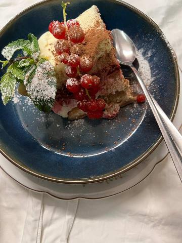 Die Brücke Cafe Bar Restaurant Brückenviertel Gerichte