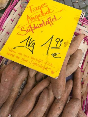 Kartoffel Stand Frankfurt Wochenmarkt Südbahnhof