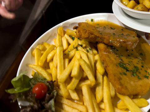 Apfelweinlokal Struwwelpeter Frankfurt Alt-Sachsenhausen Speisen